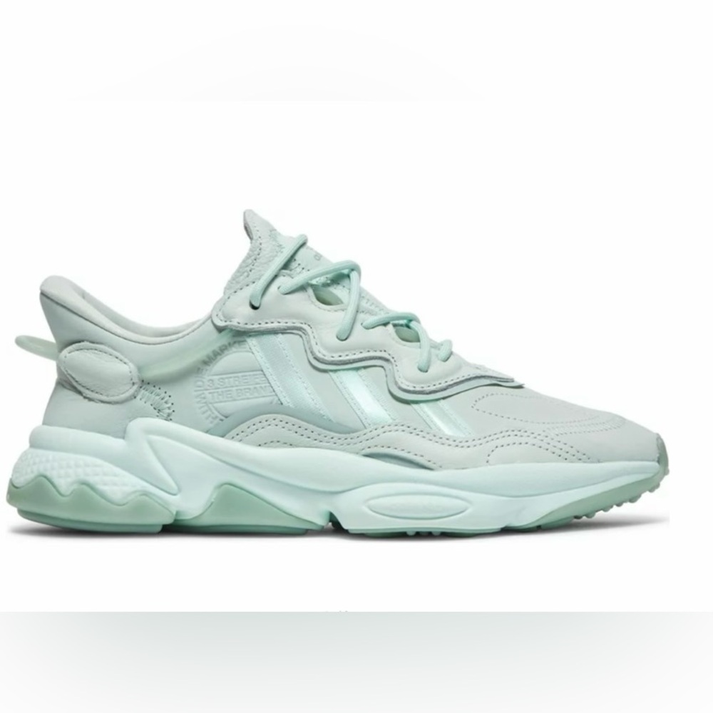 Rare Colour! Adidas Ozweego Shoes in Dash Green